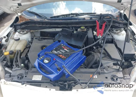 2010 Mazda Mazda3 I Touring из США, поврежденный, VIN JM1BL1SF6A1113213